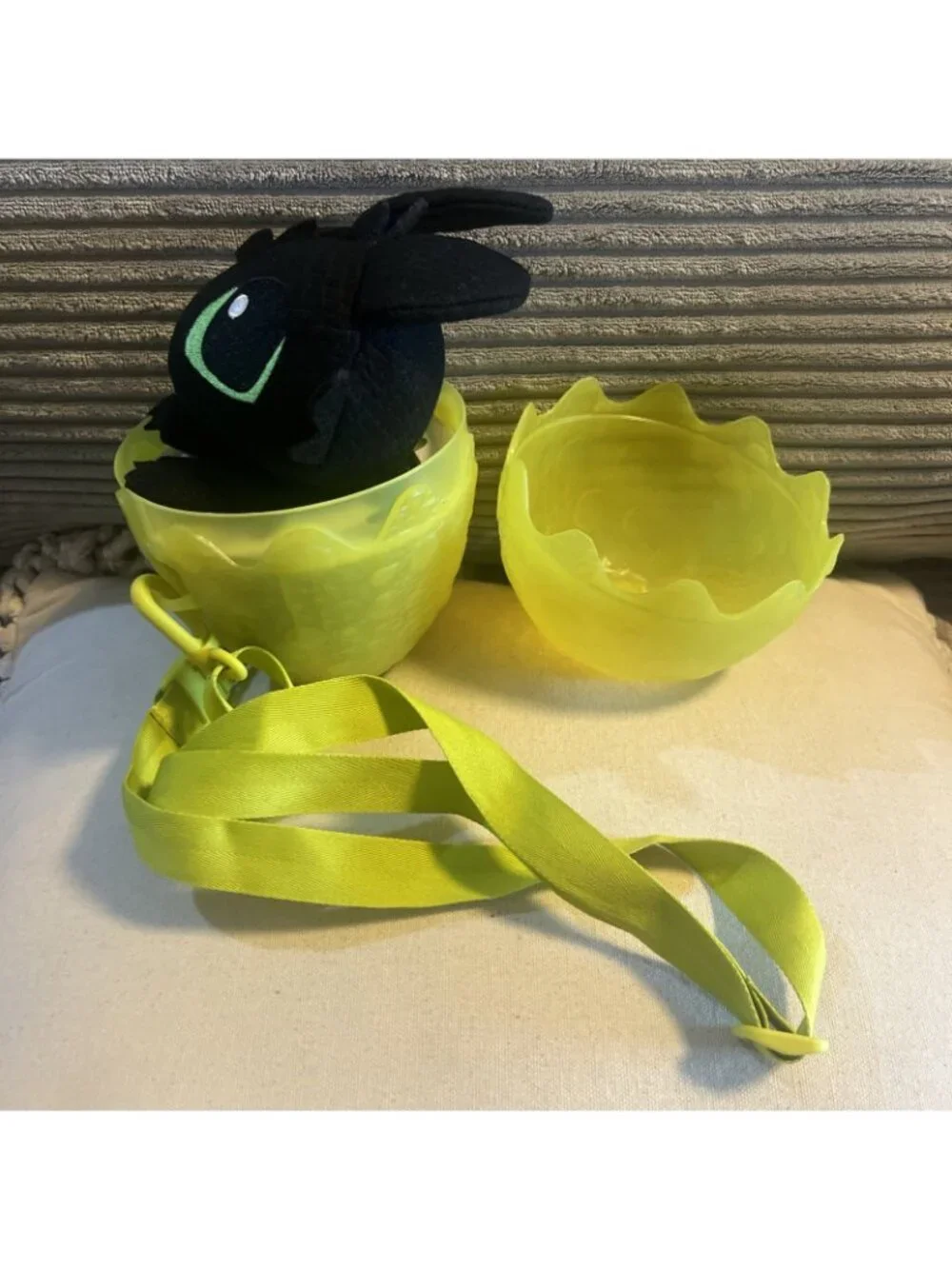 Universal Epic How To Train Your Dragon Isle Berk Drifters Toothless Egg Plush